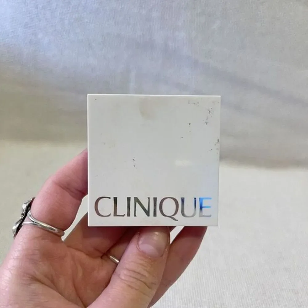 Clinique colour surge